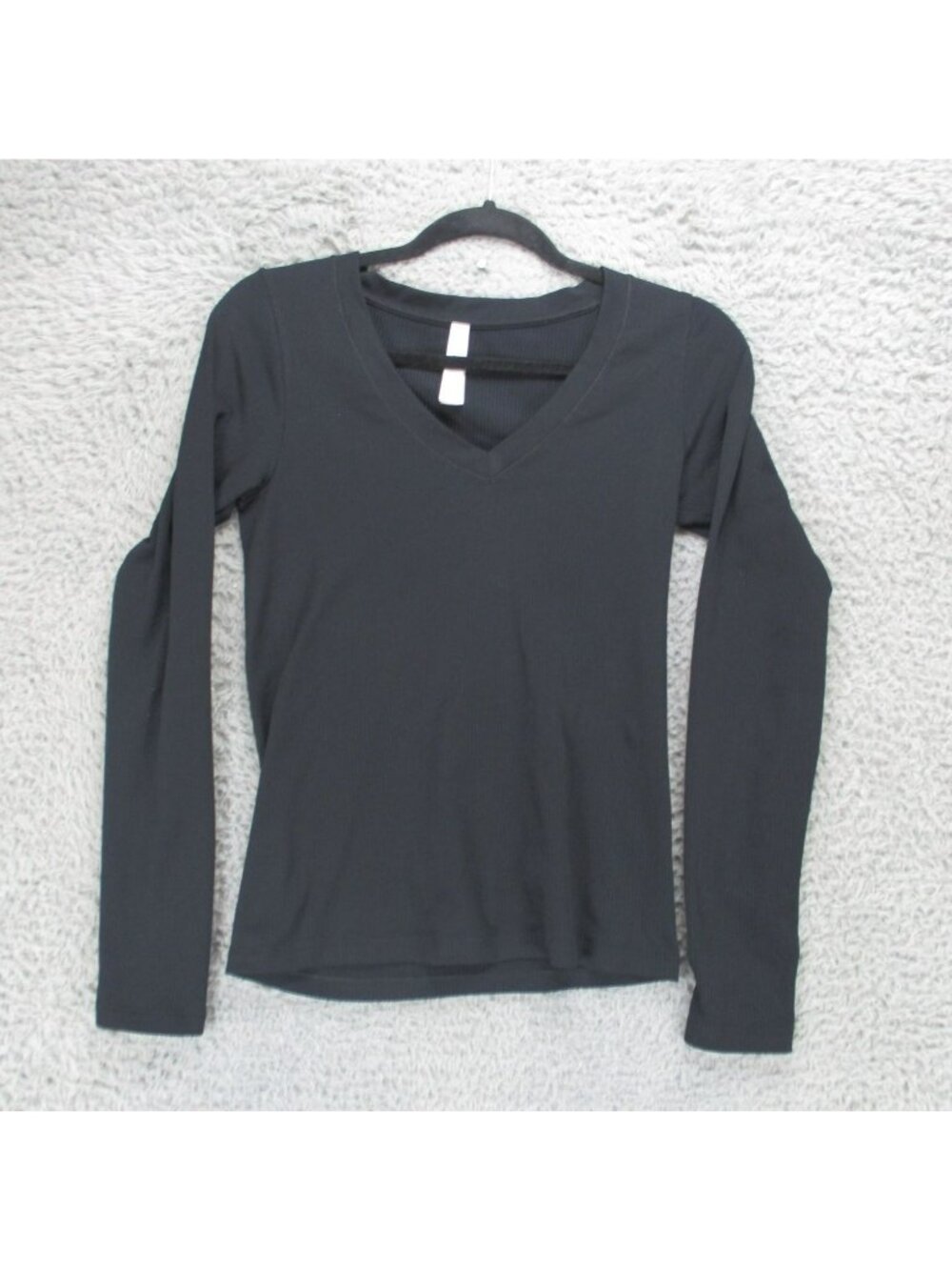 Athleta Shirt Womens Small Black Long Sleeve V Neck Top Base Layer